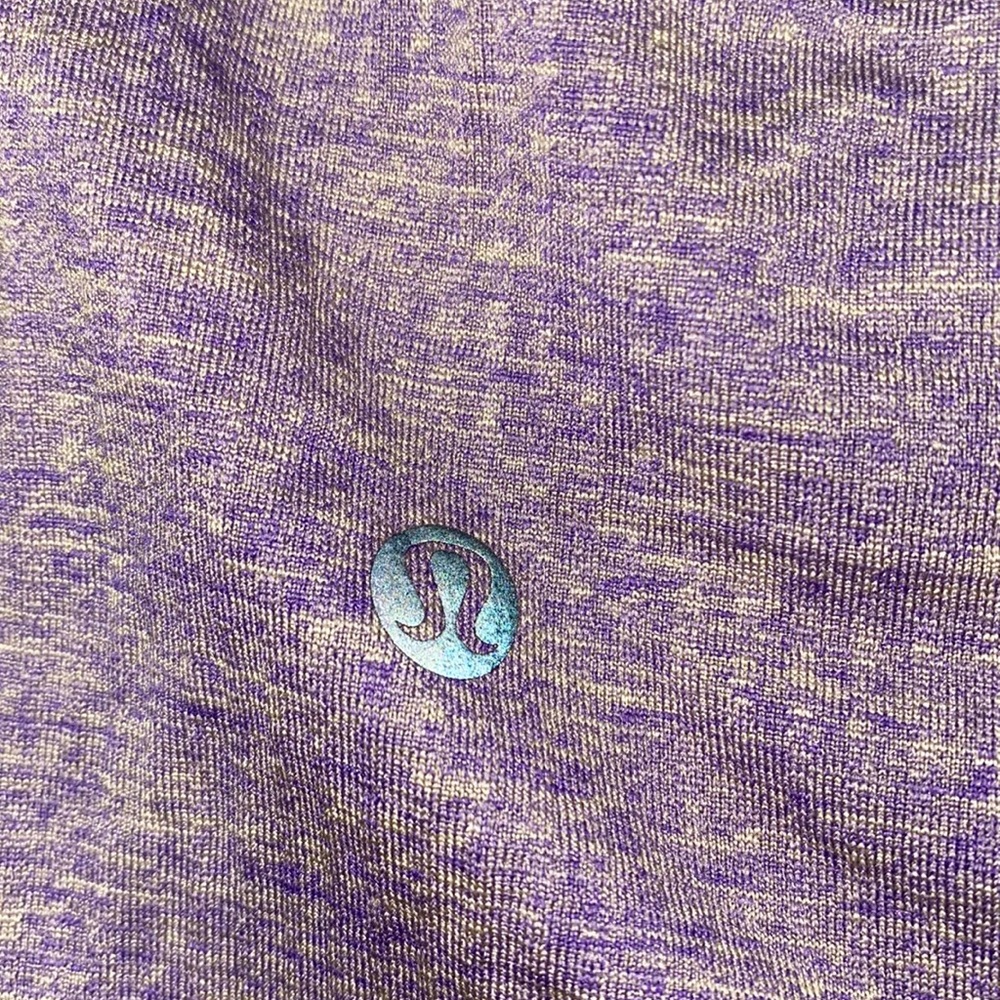 Lululemon - Picture 5 of 5